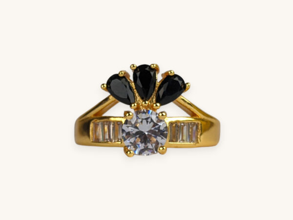Golden Ring Three Stone (Free Size)