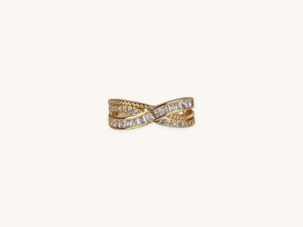 Twisted Golden Ring (Free Size)