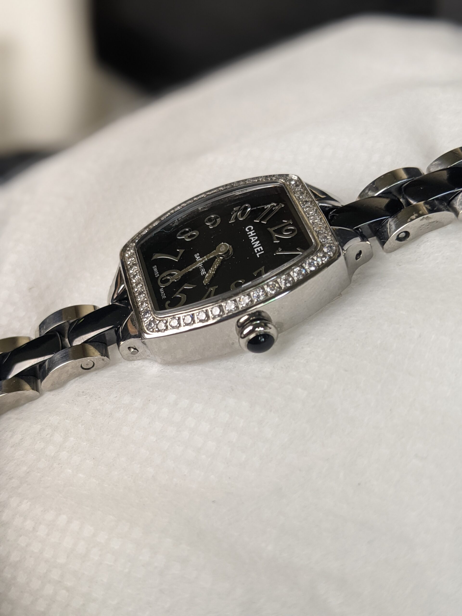 Chanel Sapphire Women's Watch (Preowned) - Image 3