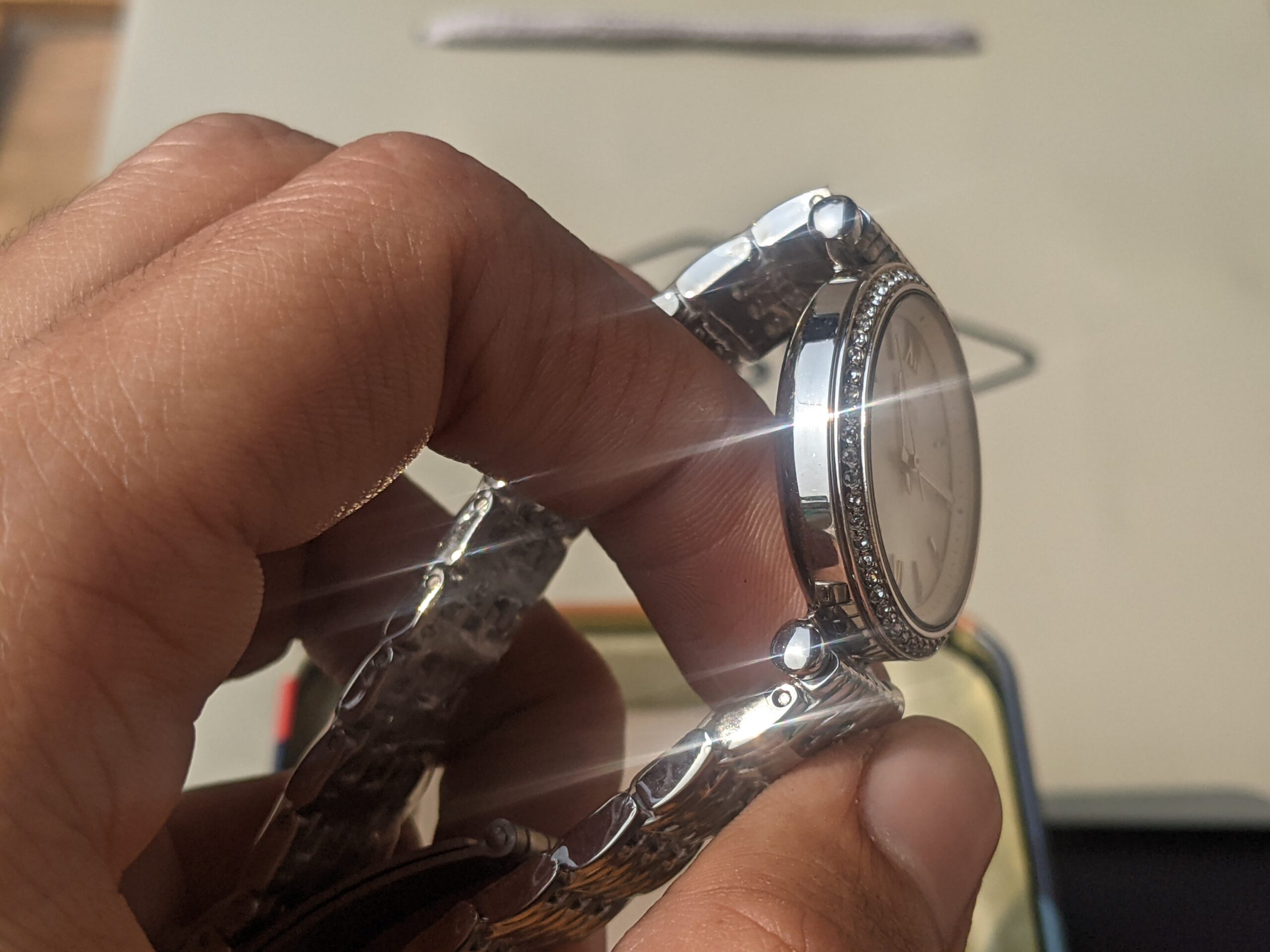 Fossil Carlie Mini Diamond Accents Silver Quartz Dial 28mm Women's Watch ES4647 - Image 3
